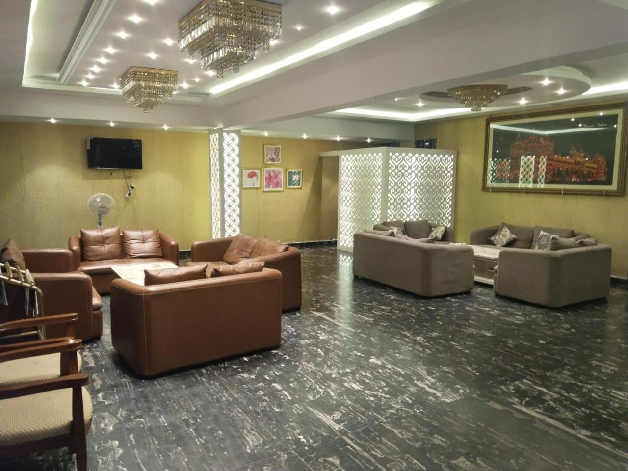 Grand Milestone Villa Mysore Exterior photo